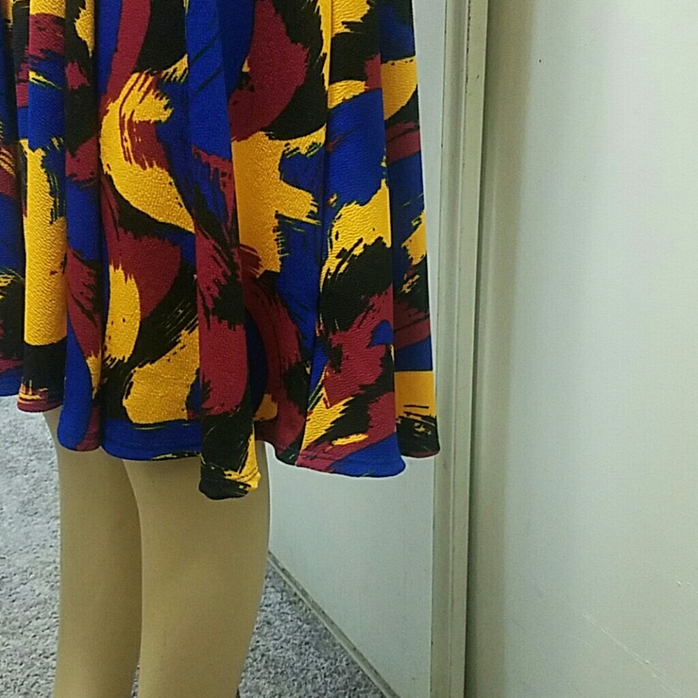 Lularoe dress. 8 - Picture 4 of 5